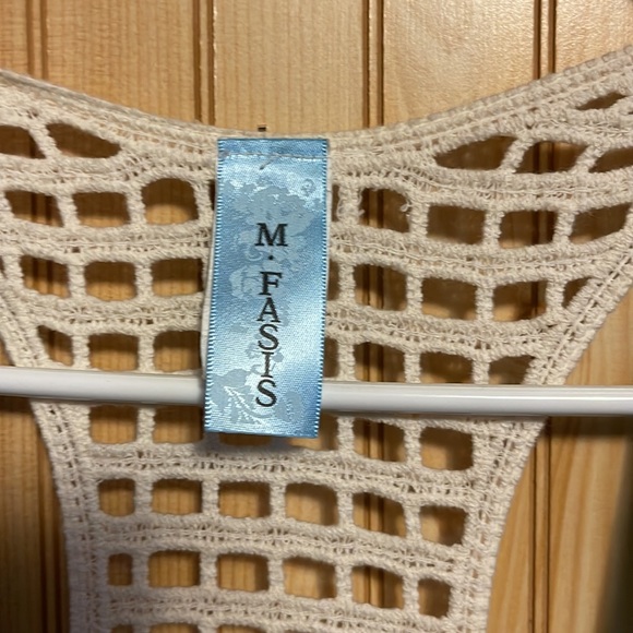 Teal tank top - Picture 3 of 4